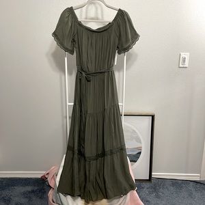 Luxology rayon blend olive tiered ruffle summer dress. Worn once!